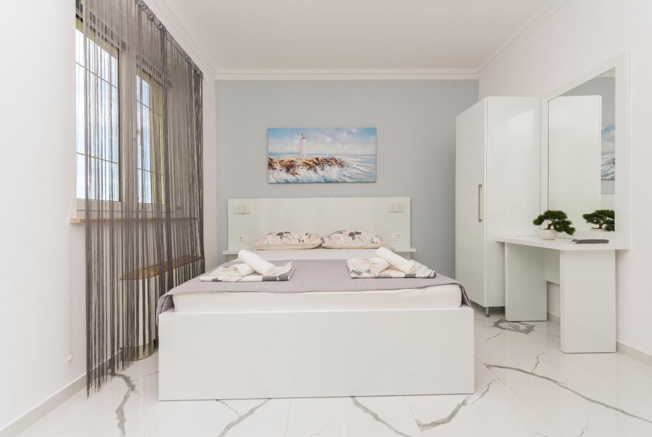 Villa Bozica - Sea View Stone Villa With Free Parking Makarska Exterior photo