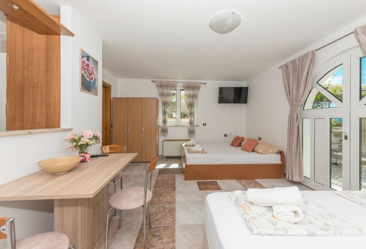 Villa Bozica - Sea View Stone Villa With Free Parking Makarska Exterior photo